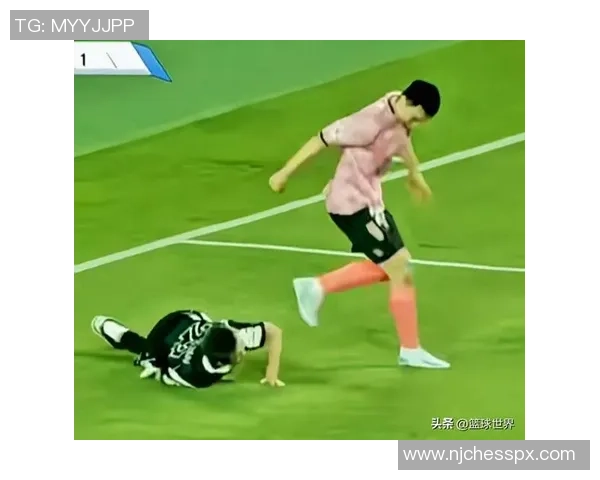 超级足球明星失误集锦令人捧腹的搞笑瞬间回顾